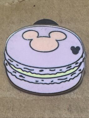 5/$25 Disney Pink Macaron Pin